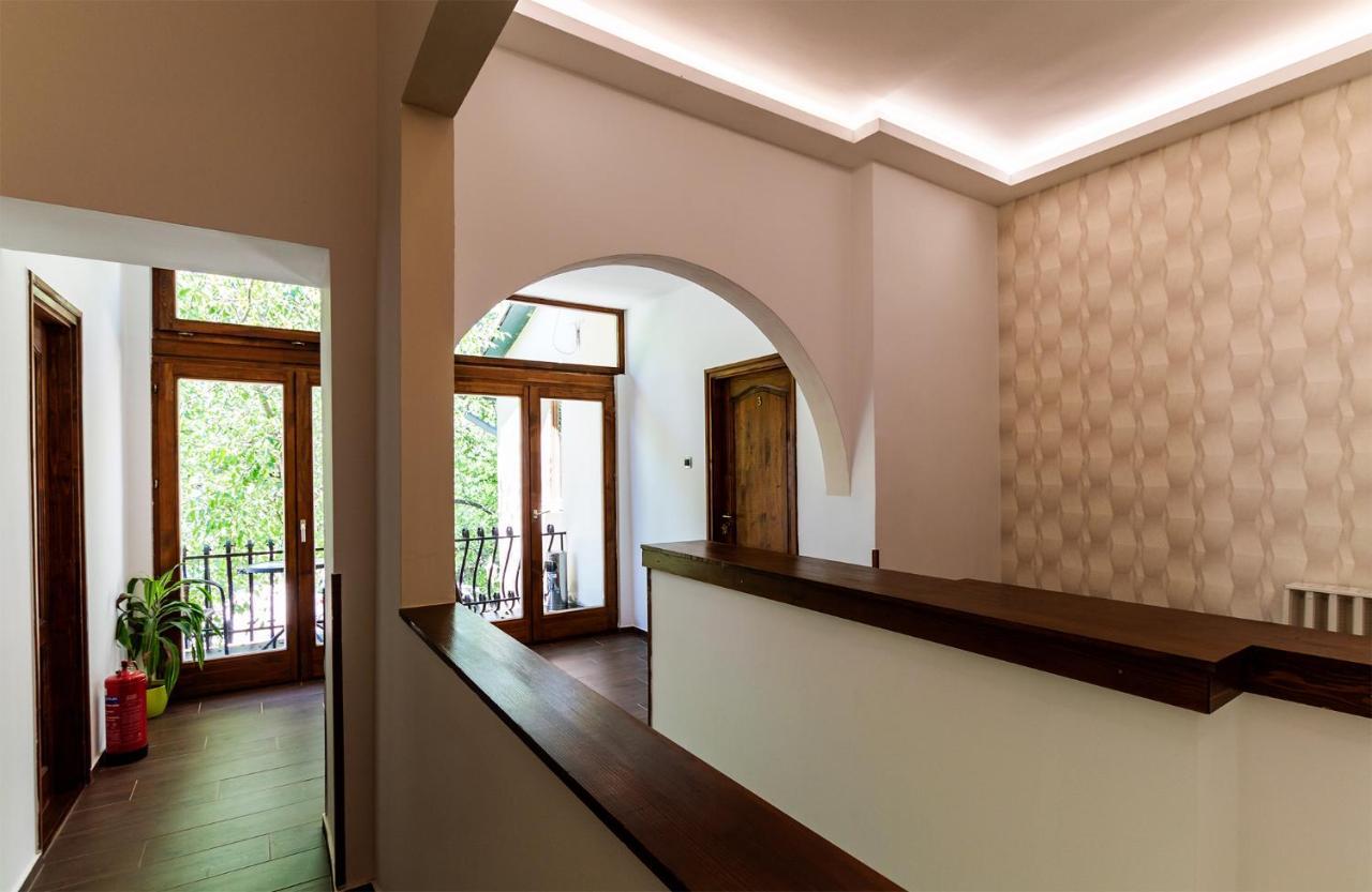 Vén Diófa De Lux Panzió Szeged Exterior foto
