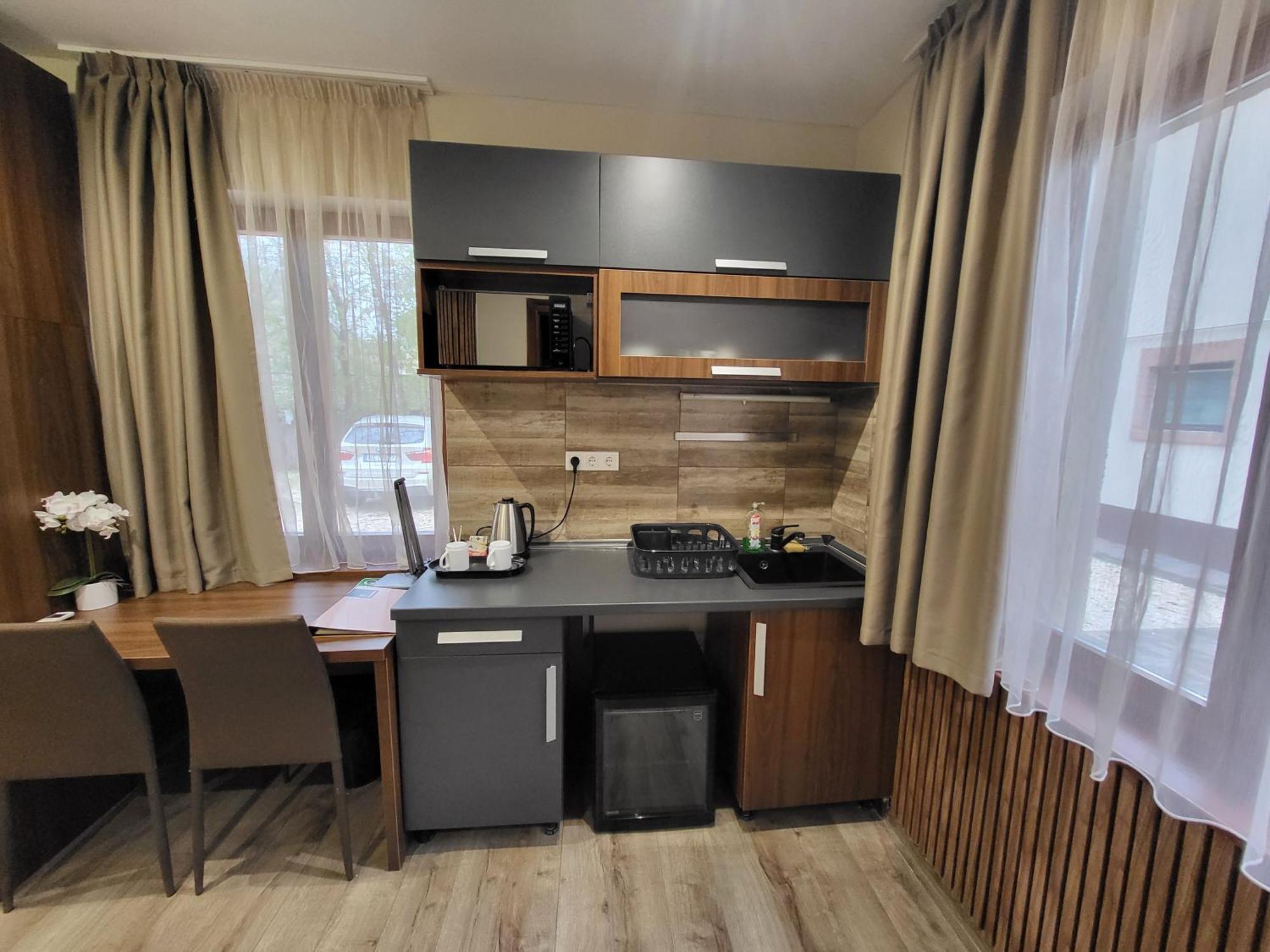 Vén Diófa De Lux Panzió Szeged Exterior foto